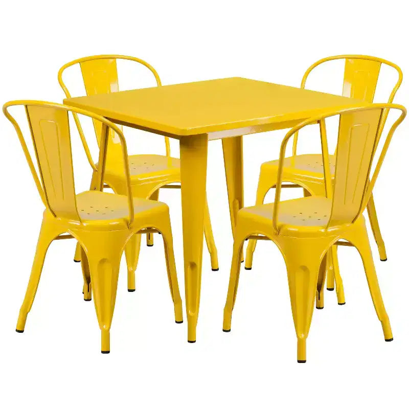 Ensemble table carrée d'intérieur/extérieur en métal qualité commerciale Emma et Oliver 31,5 avec 4 chaises empilables