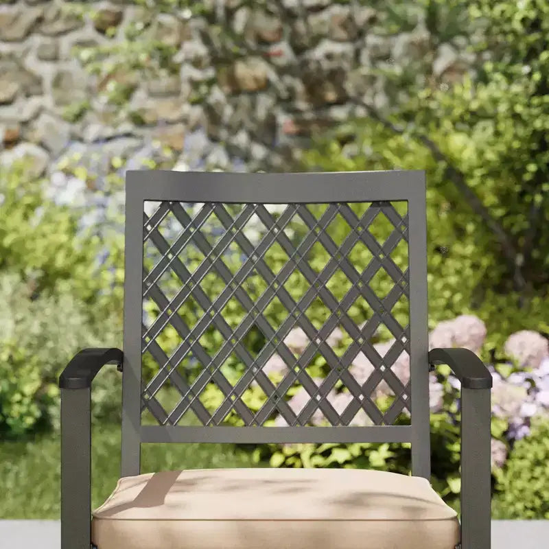 Ensemble de patio 7 pièces avec table de 94 cm et chaises pivotantes à dossier en losange – Captiva Designs