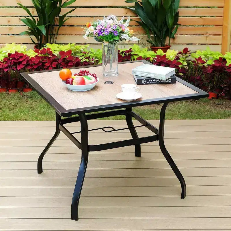 Set da giardino 5 pezzi con tavolo effetto legno e sedie in metallo - Captiva Designs
