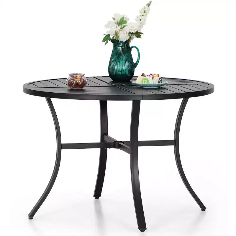 Set da pranzo da esterno 5 pezzi: sedie girevoli, tavolo rotondo, foro per ombrellone - Captiva Designs