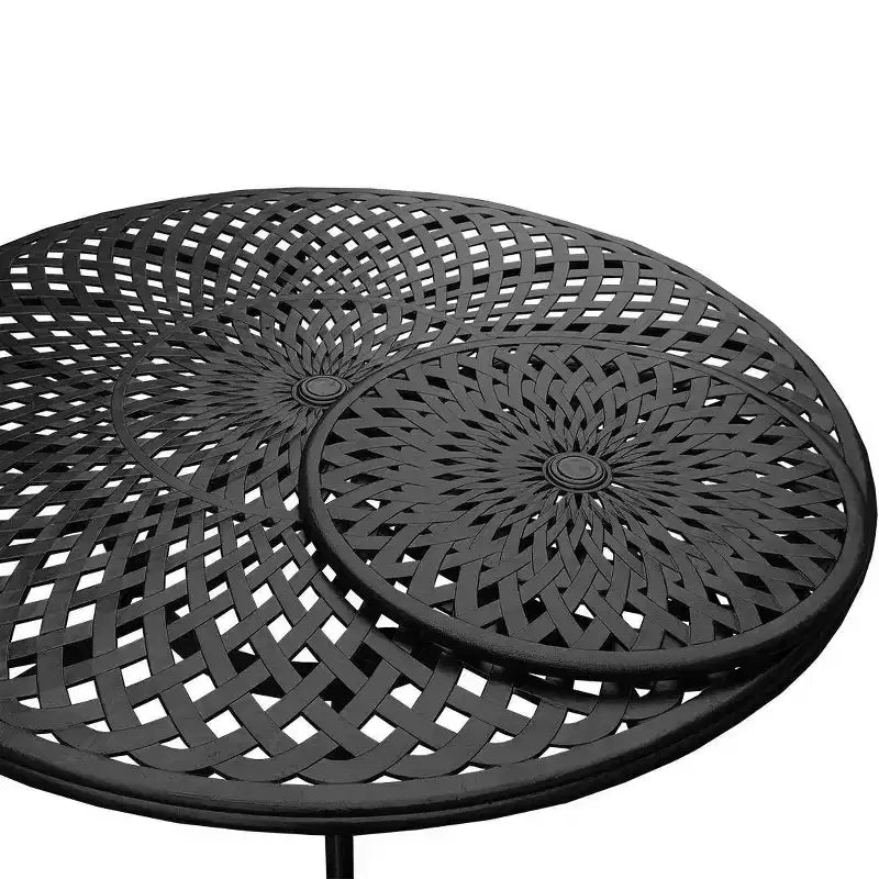Set da pranzo da esterni 7 pezzi con tavolo rotondo moderno ornato in alluminio a rete da 59 pollici e sedie di lusso nere - Oakland Living
