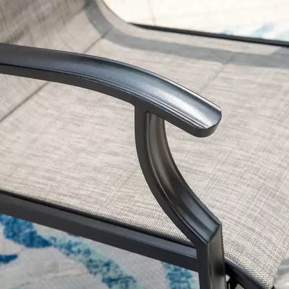 Set da pranzo da esterno 7 pezzi con tavolo rettangolare con foro per ombrellone da 1,9" e sedie in Textilene imbottite - Grigio/Nero - Captiva Designs: Struttura in acciaio
