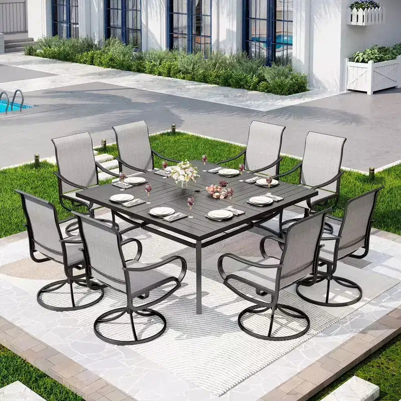 Captiva Designs – Salon de jardin spacieux 9 pièces composé d'une table carrée en métal à lattes avec trou pour parasol et de fauteuils pivotants en textilène