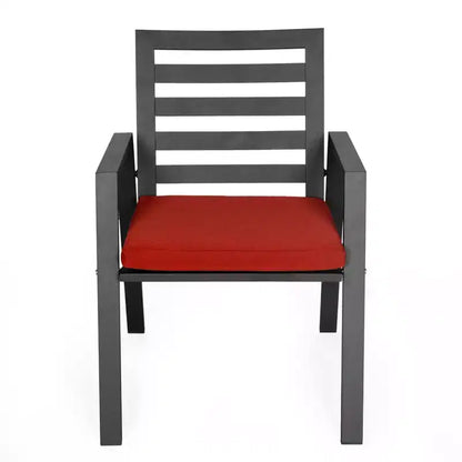 Ensemble de salle à manger d'extérieur 5 pièces LeisureMod Chelsea, table à manger ronde en aluminium de 48 pouces et 4 fauteuils de salle à manger