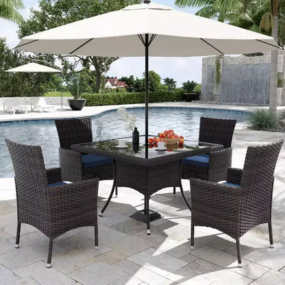 ALAULM Ensemble de mobilier de patio pour l'extérieur, ensemble de table et chaises de salle à manger de patio en rotin en osier, table carrée en verre trempé avec ensemble parapluie