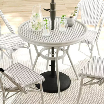 Table de salle à manger de bistrot Martha Stewart Lily Pond, intérieure-extérieure, avec 2 chaises de bistrot empilables
