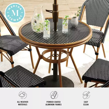 Table de salle à manger de bistrot intérieure/extérieure Lily Pond de Martha Stewart avec 4 chaises de bistrot empilables