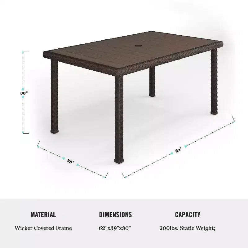 Ensemble repas Martha Stewart Bedford 7 pièces intérieur/extérieur avec 6 chaises de salle à manger empilables et table de patio de 62 pouces avec plateau en bois composite et osier en rotin