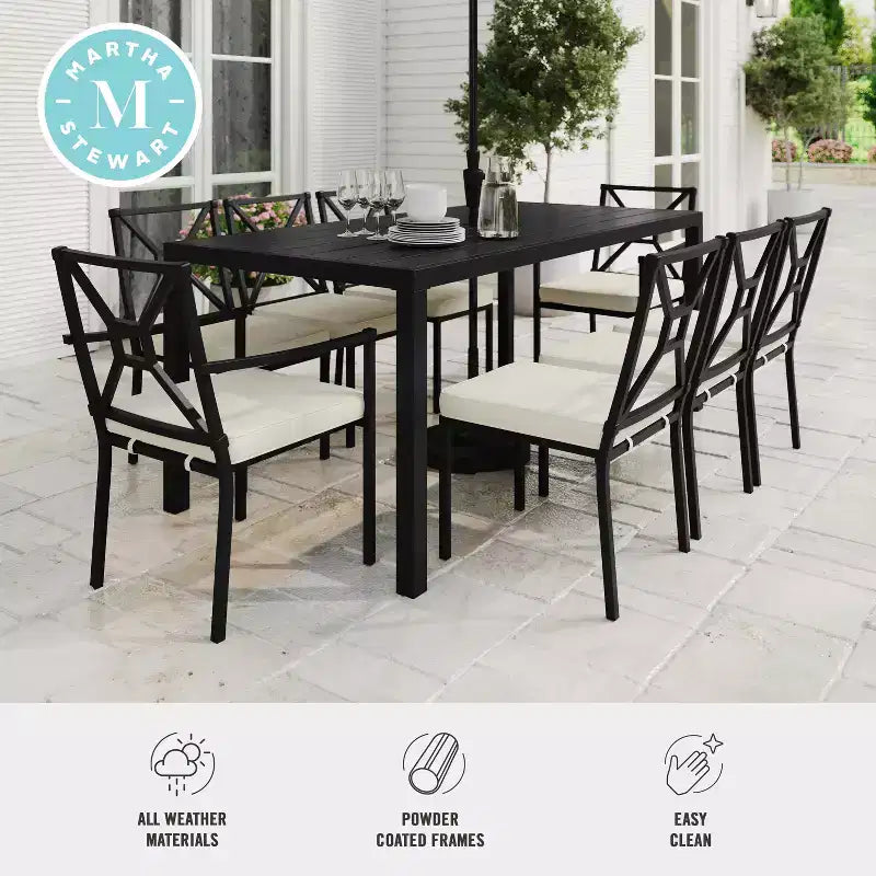 Ensemble de salle à manger d'extérieur 9 pièces Martha Stewart avec 8 chaises empilables et table de 71 pouces, en acier noir