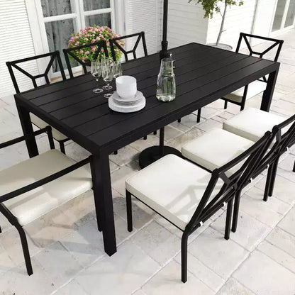 Ensemble de salle à manger d'extérieur 9 pièces Martha Stewart avec 8 chaises empilables et table de 71 pouces, en acier noir