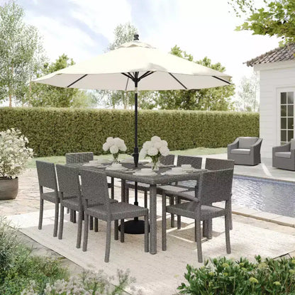 Ensemble de salle à manger intérieur/extérieur Martha Stewart Bedford 9 pièces avec 8 chaises empilables et table de patio 71 po avec plateau en bois composite en osier de rotin