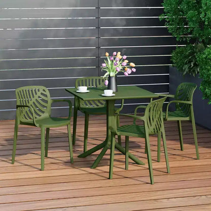 Ensemble de salle à manger d'extérieur WestinTrends Playa 5 pièces avec table carrée en résine et chaises de salle à manger de terrasse modernes empilables