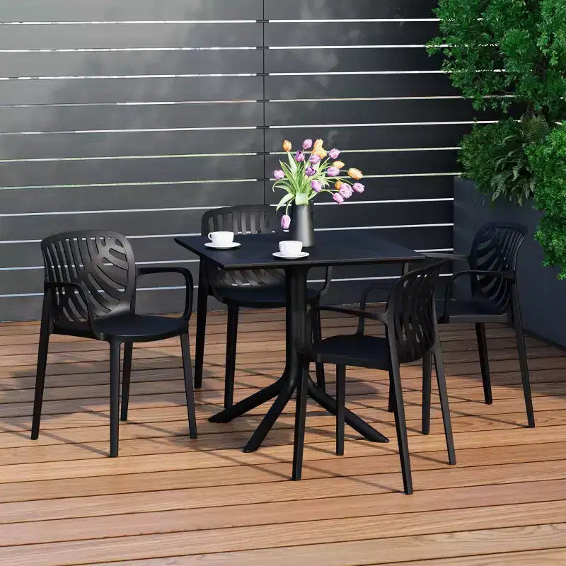 Ensemble de salle à manger d'extérieur WestinTrends Playa 5 pièces avec table carrée en résine et chaises de salle à manger de terrasse modernes empilables