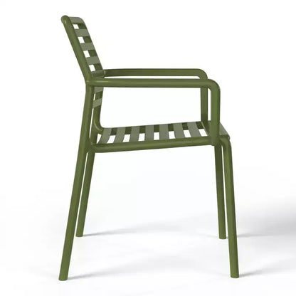 WestinTrends Playa Set Tavolo da Pranzo da 5 Pezzi per Interni ed Esterni in Metallo con Sedie da Giardino Impilabili in Plastica con Braccioli