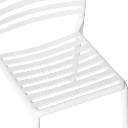Ensemble de salle à manger d'extérieur et d'intérieur WestinTrends Playa 5 pièces avec table en métal et chaises d'appoint empilables en plastique