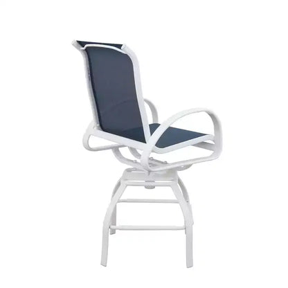 Set da pranzo Courtyard Casual Santa Fe 3 pezzi, altezza balcone, tavolo rotondo da 36 pollici, include un tavolo da balcone da 36 pollici e due sgabelli da balcone girevoli