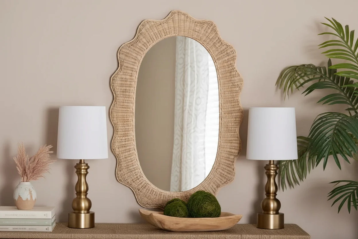 Scalloped Natural Rattan Wall Mirror ¨C Oval Boho Coastal, 95,3 cm High ¨C immagine prodotto 2