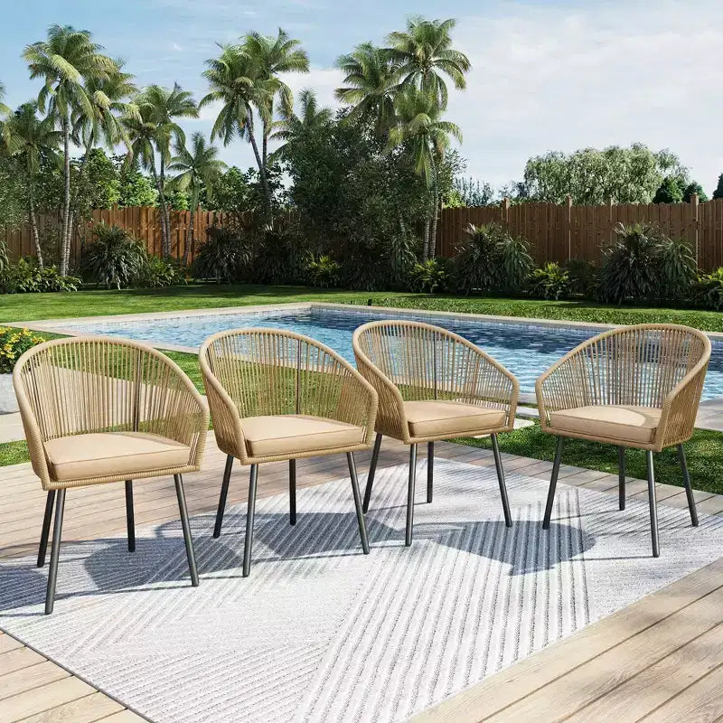 Table à manger de patio Captiva Designs 5 pièces avec pieds en X et dossier en corde tressée avec coussin de siège