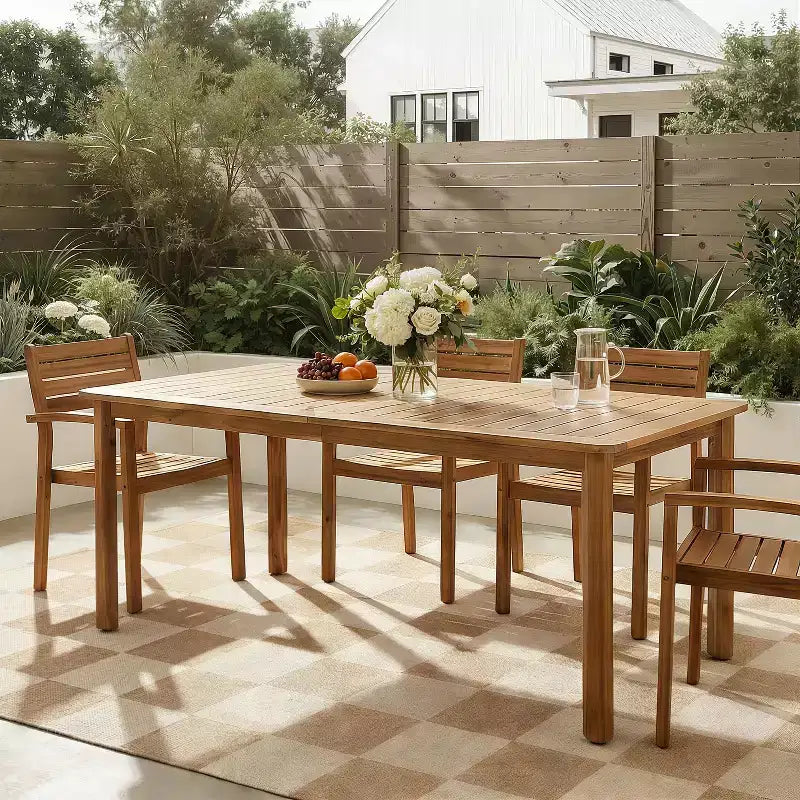 Ensemble de salle à manger Christopher Knight Home Nadi Farmhouse en bois d'acacia rembourré avec 6 chaises à dossier en osier et plateau de table à lattes