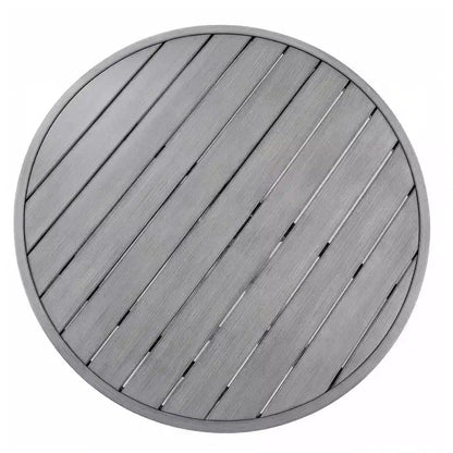 Set da patio in alluminio Martha Stewart Bedford da 5 pezzi, 4 poltrone da pranzo impilabili con cuscini, tavolo rotondo con base a cavalletto da 36 pollici, finitura spazzolata effetto legno