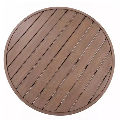 Set da patio in alluminio Martha Stewart Bedford da 5 pezzi, 4 poltrone da pranzo impilabili con cuscini, tavolo rotondo con base a cavalletto da 36 pollici, finitura spazzolata effetto legno
