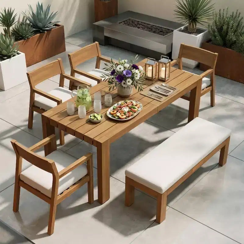 Set da pranzo da giardino Polibi a 6 posti in acacia con tavolo con foro per ombrellone, panca imbottita e 4 poltrone