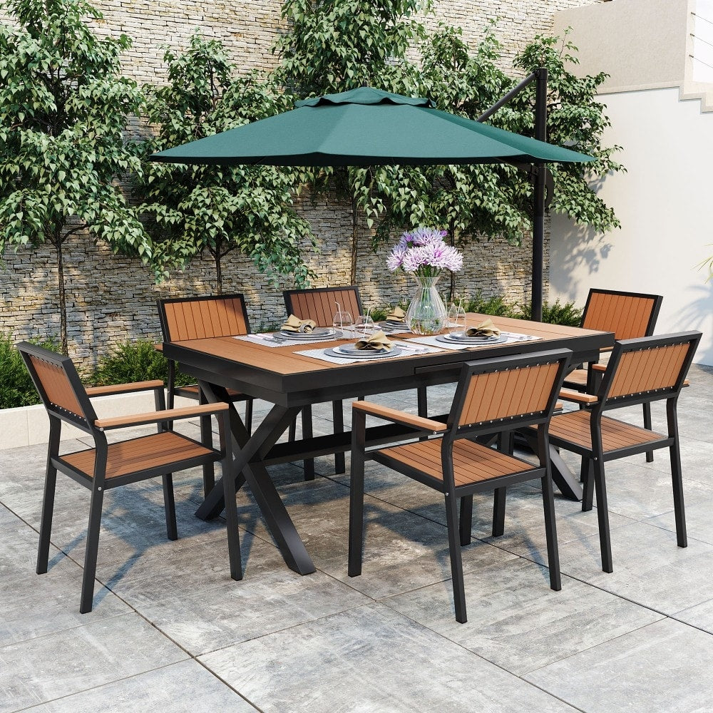 Set da pranzo da esterno moderno da 7 pezzi con sei sedie e un tavolo allungabile per patio
