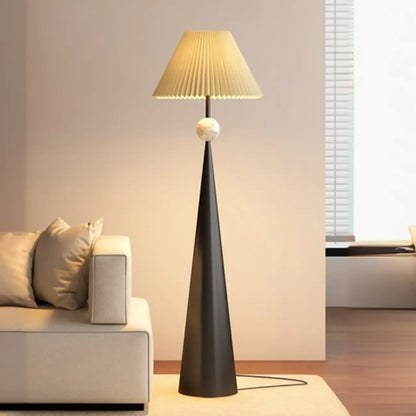 Lampadaire conique contemporain en métal avec abat-jour en tissu