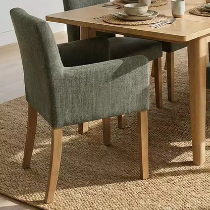 Set da pranzo da 9 pezzi con prolunga, include 6 sedie senza braccioli e 2 poltrone in lino neutro, gambe in legno massello, stile moderno-Panipeachy