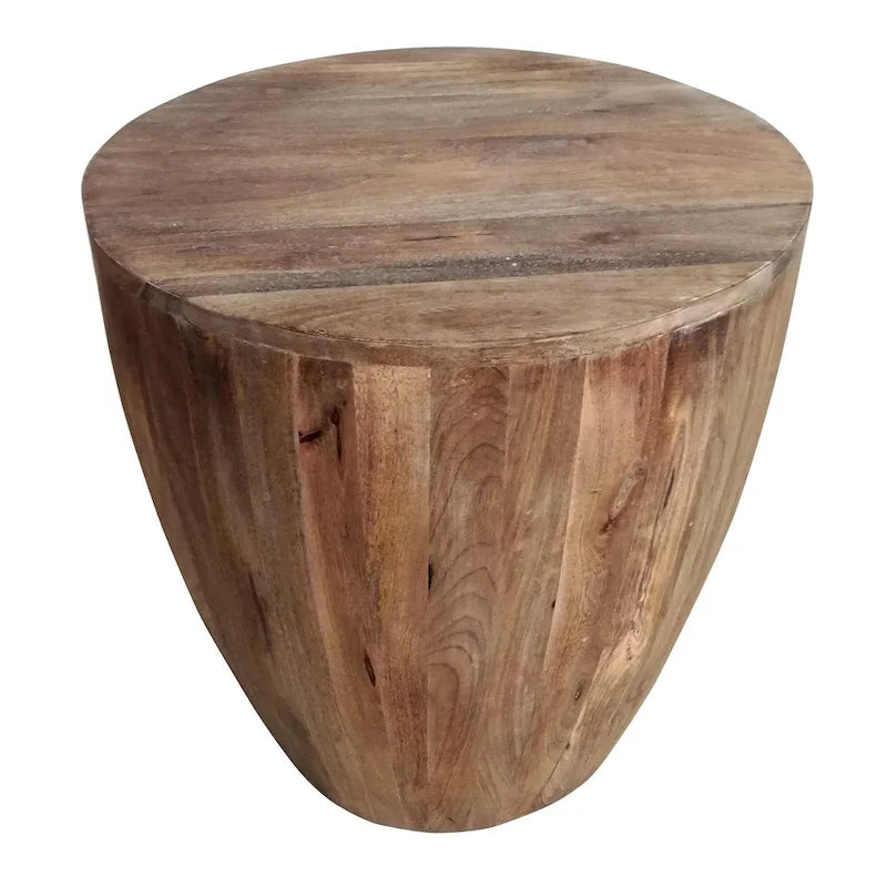 Tavolino Arthur in legno di mango rotondo a forma cilindrica intagliato a mano, con finitura anticata, marrone
