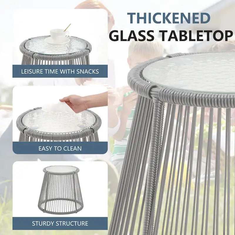 Set da Bistrot da Esterno in Rattan da 3 Pezzi, Set di Mobili da Giardino con Tavolo in Vetro e 2 Ampie Poltrone, Cuscini Inclusi