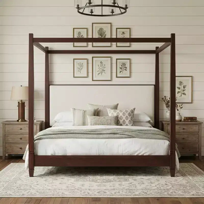 Letto a baldacchino con testiera imbottita