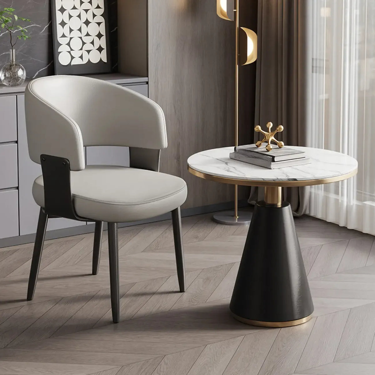 Sedia da pranzo moderna glamour rivestita in pelle