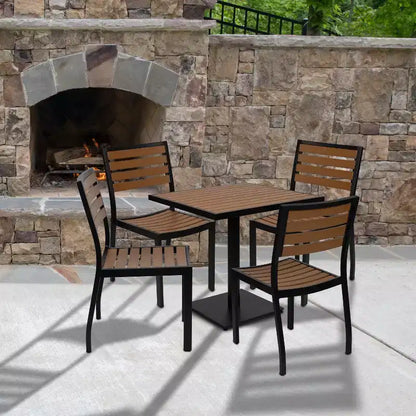 Ensemble de salle à manger de bistrot de patio extérieur Flash Furniture Lark avec 4 chaises et lattes en poly aspect teck