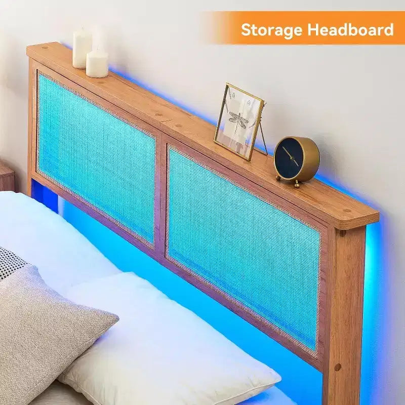 Struttura Letto in Rattan con Testiera Naturale, Luci a LED, Doghe in Legno Massello, Spazio Contenitore, Nessuna Rete a Molle Necessaria
