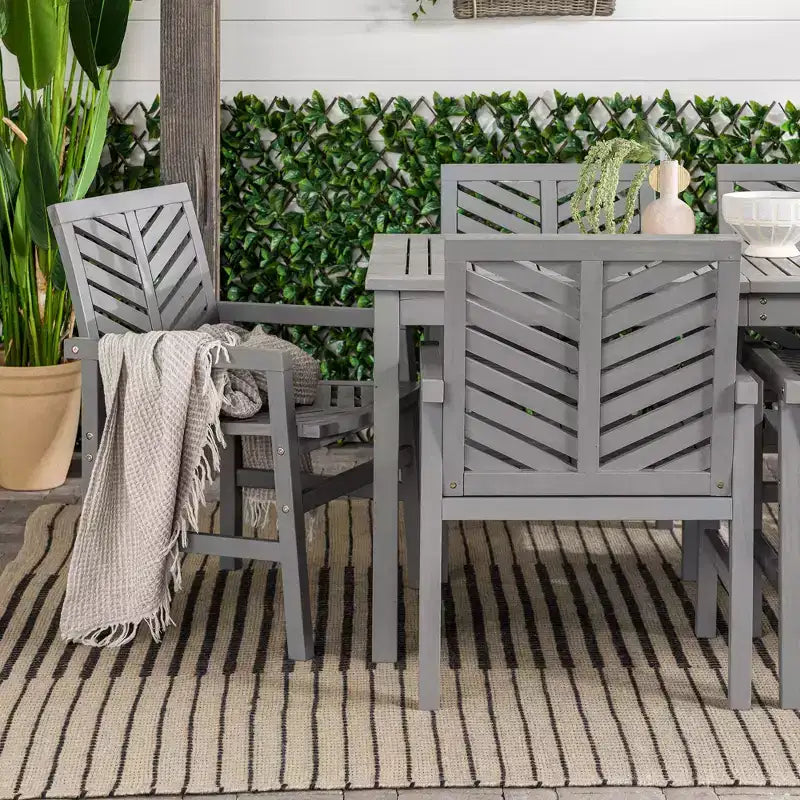 Ensemble de salle à manger extérieur 7 pièces en acacia à lattes chevrons - Saracina Home