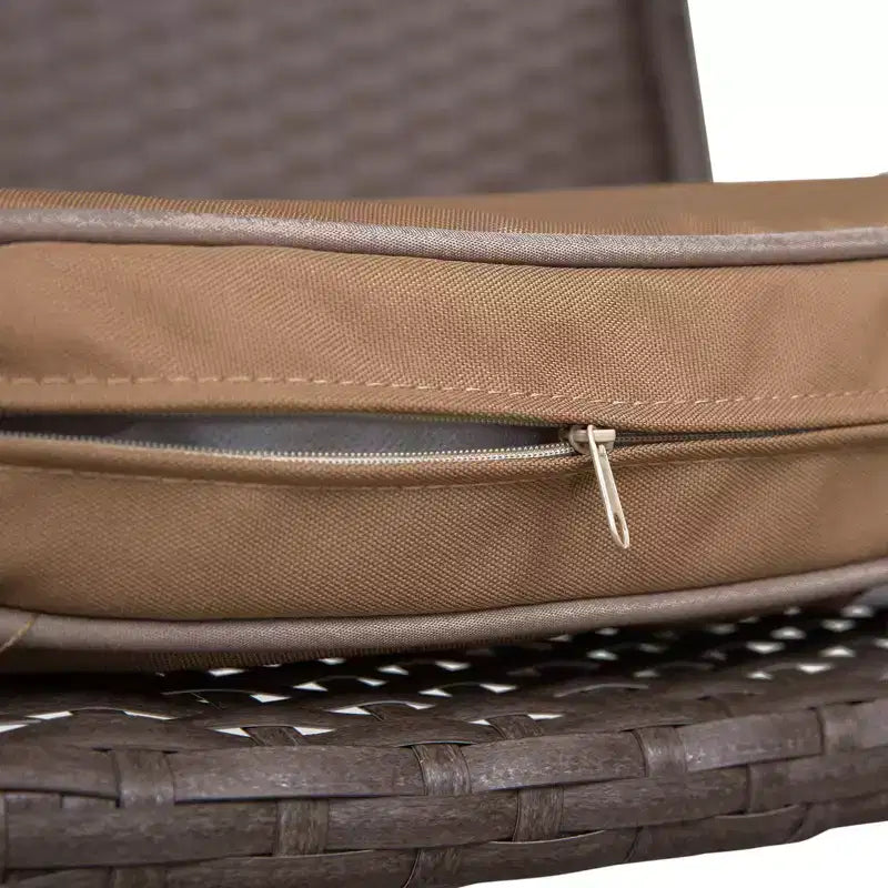 Outsunny Set 3 Pezzi in Rattan e Vimini, Tavolo con Top Effetto Legno e 2 Sgabelli da Bar per Esterni, Patio, Bordo Piscina, Giardino