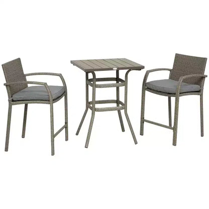 Outsunny Set 3 Pezzi in Rattan e Vimini, Tavolo con Top Effetto Legno e 2 Sgabelli da Bar per Esterni, Patio, Bordo Piscina, Giardino