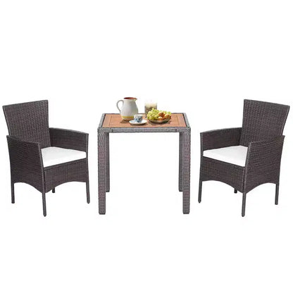 Costway Set da Pranzo da Giardino 3 Pezzi in Vimini con Piano Tavolo in Legno di Acacia e Sedie Imbottite