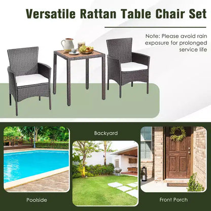 Costway Set da Pranzo da Giardino 3 Pezzi in Vimini con Piano Tavolo in Legno di Acacia e Sedie Imbottite