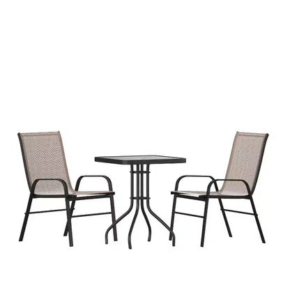 Ensemble de table de patio trois pièces Emma et Oliver avec table à cadre métallique carré avec plateau en verre trempé et deux chaises empilables Flex Comfort