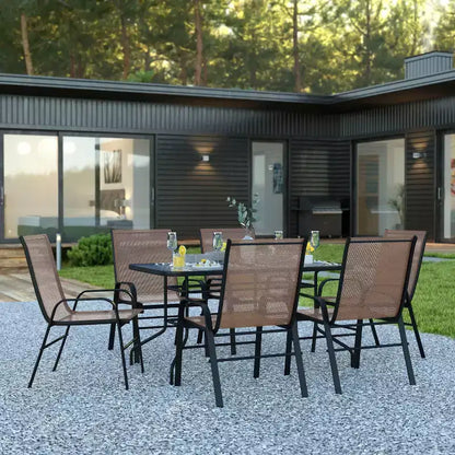 Ensemble de table de patio sept pièces Emma et Oliver avec table en métal avec plateau en verre trempé et 6 chaises empilables Flex Comfort