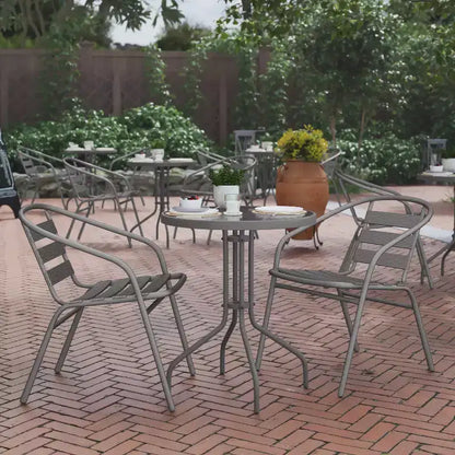 Flash Furniture Lila Tavolo Rotondo in Vetro e Metallo da 23,75" con 2 Sedie a Slat Impilabili in Alluminio e Metallo