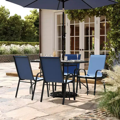 Ensemble de salle à manger d'extérieur Flash Furniture Brazos 5 pièces de qualité commerciale avec table de patio en verre trempé et 4 chaises avec assises et dossiers en matériau Flex Comfort