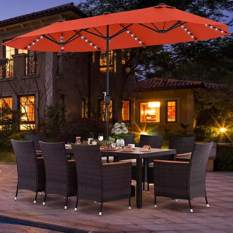 Ensemble de salle à manger Costway 11 pièces avec parasol de terrasse double face de 4,5 m (socle inclus) beige/café/bleu marine/orange/lie de vin/gris