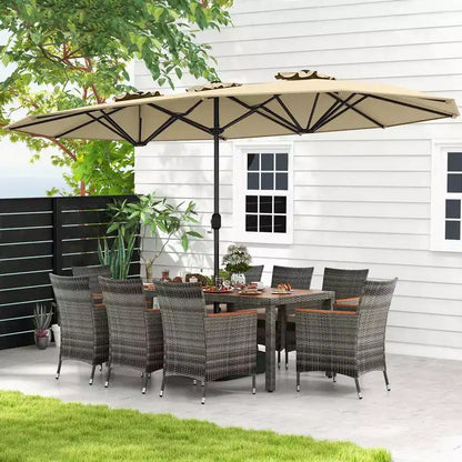 Set da pranzo in vimini da esterno Costway 10 pezzi con ombrellone da patio a doppia faccia 8 poltrone grigio/rosso/arancione/turchese/beige/caffè