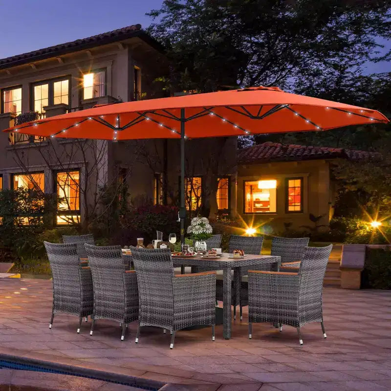 Costway Ensemble de salle à manger d'extérieur 11 pièces avec parasol double face 4,5 m 8 fauteuils Bleu/Beige/Orange/Bordeaux