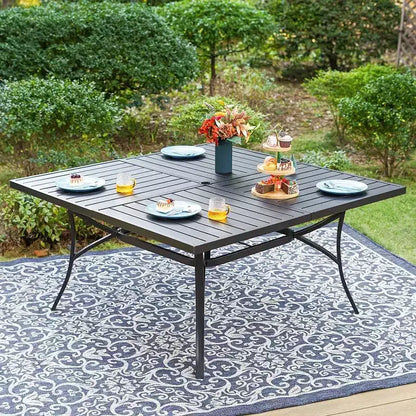 Captiva Designs Ensemble de 9 pièces Table de salle à manger carrée en métal à lattes et chaises pivotantes en osier avec coussins épais
