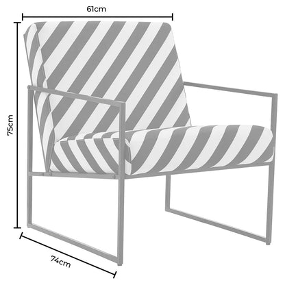 Poltrona moderna in tessuto beige chiaro con design salvaspazio per soggiorno
