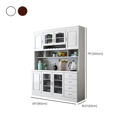 Buffet de cuisine en bois blanc avec casier à vin intégré